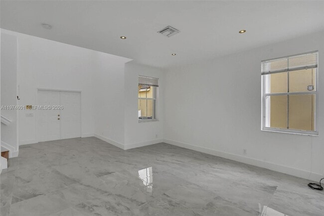 Building Photo - 659 Vista Meadows Dr