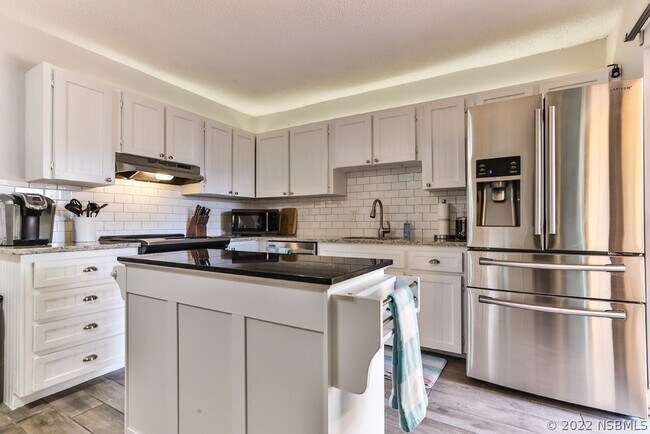 Building Photo - 54 Cedar Dunes Dr