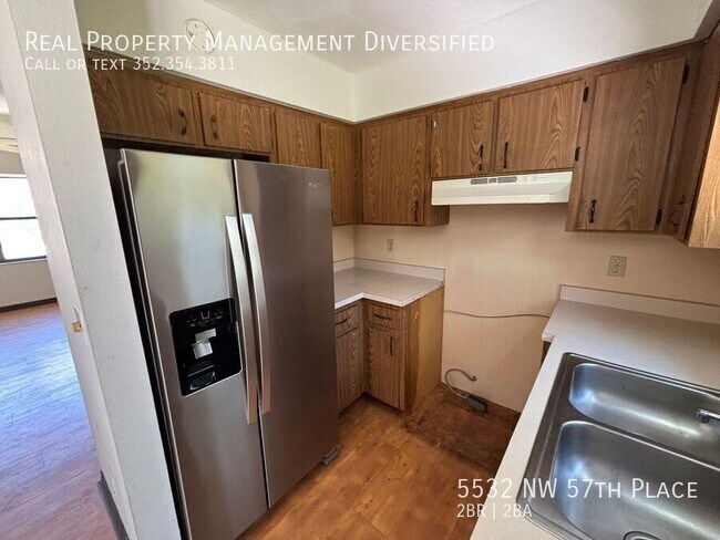 Building Photo - 5532 NW 57th Pl