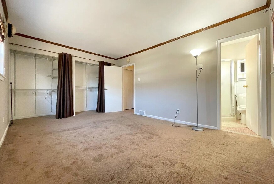 Master Bedroom with Half Bathroom - 8708 Hargrave St