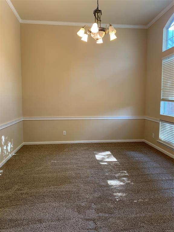 Building Photo - 131 Live Oaks Dr