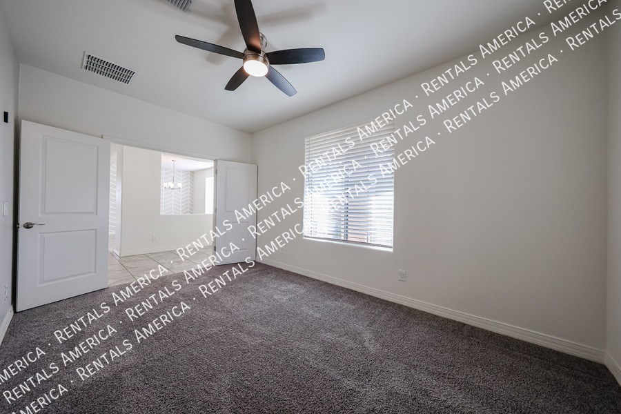 Building Photo - 17965 W Encinas Ln