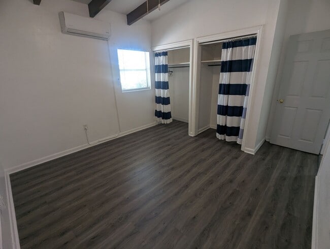 Building Photo - Charming and Spacious 3-Bedroom Home for Rent, furbabies are Welcome!