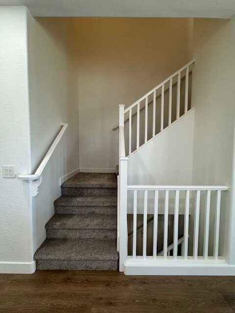 Building Photo - 3651 E Leslie Dr