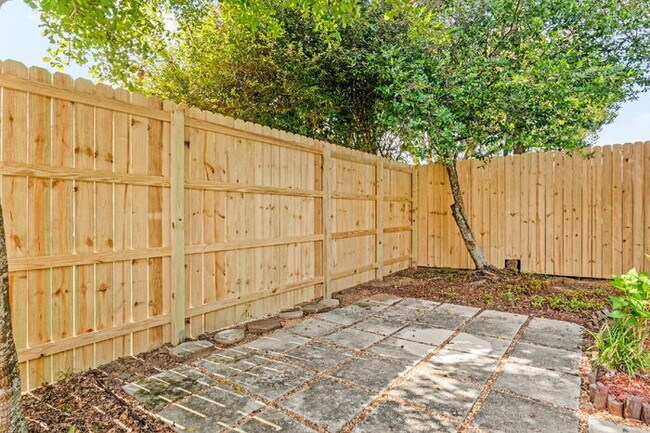 Building Photo - AVAILABLE NOW – $3,000/MONTH – ALL UTILITIES + LAWN SERVICE + POOL SERVICE INCLUDED!