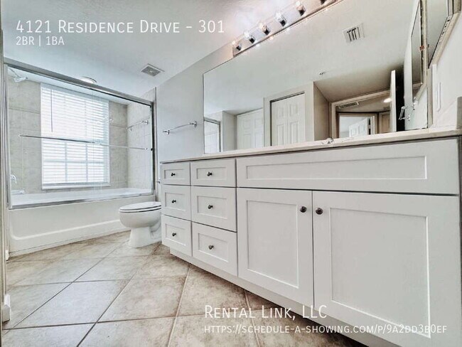 Building Photo - 4121 Residence Drive