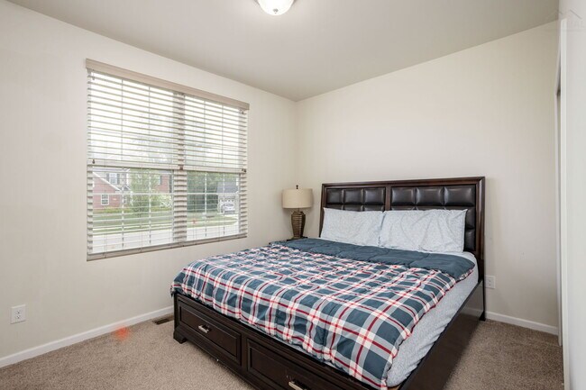 Building Photo - 2391 Findley Cir