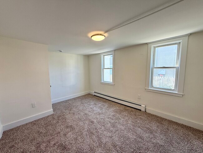 Building Photo - 94 Blackhall St
