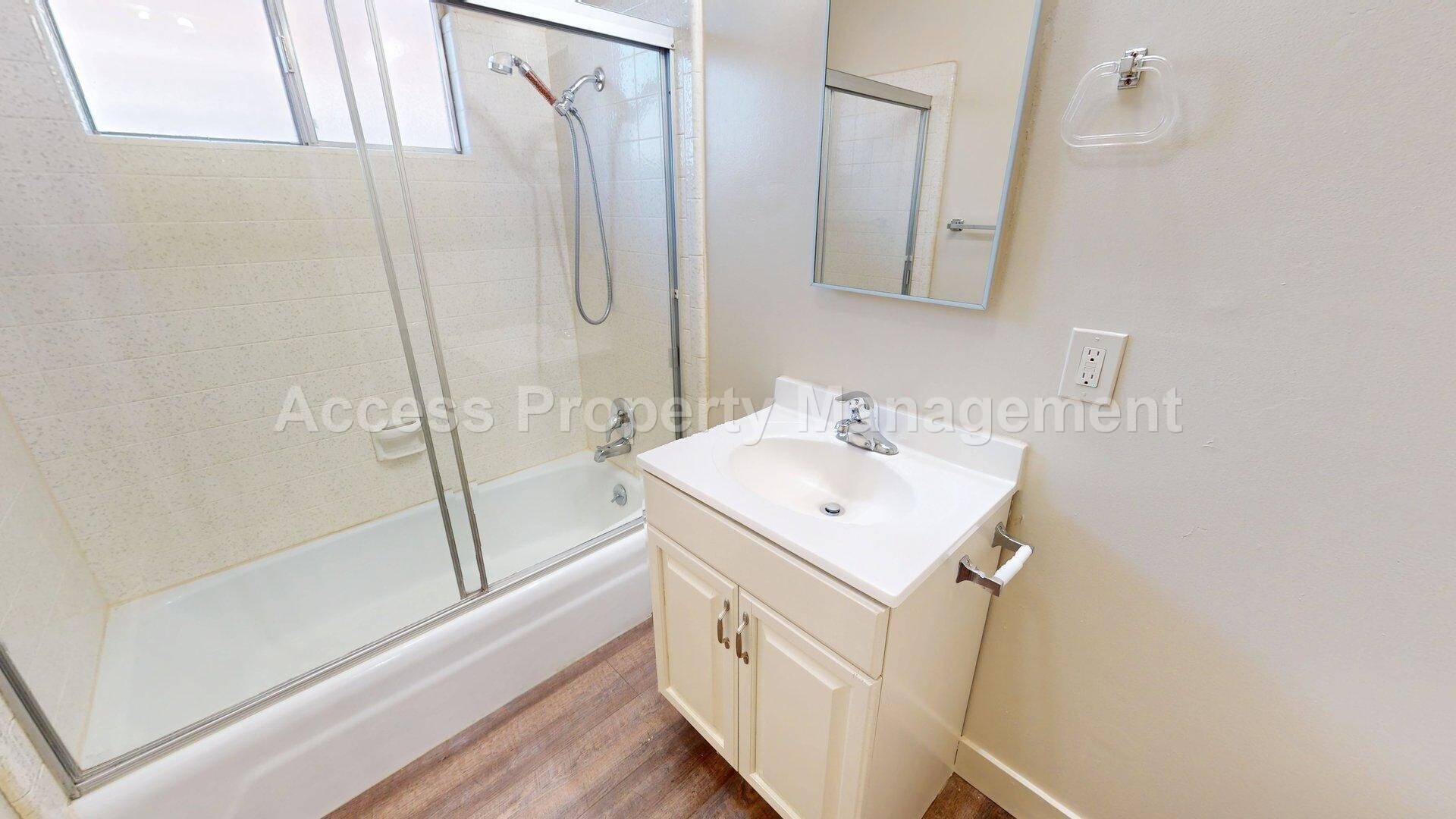 Building Photo - 201 E Fairmont Ave