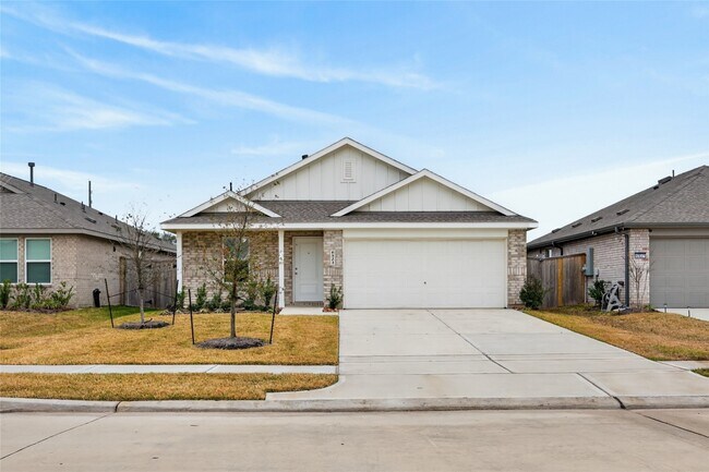 Building Photo - 6523 Water Oak Grn Ln