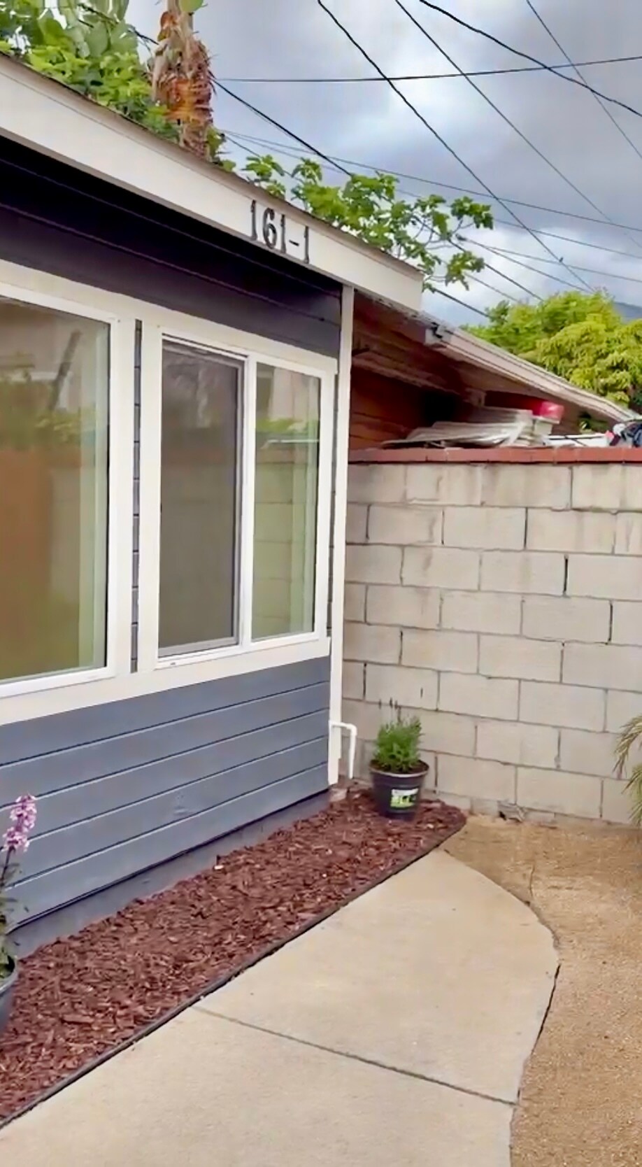 Building Photo - 159 N Canyon Blvd