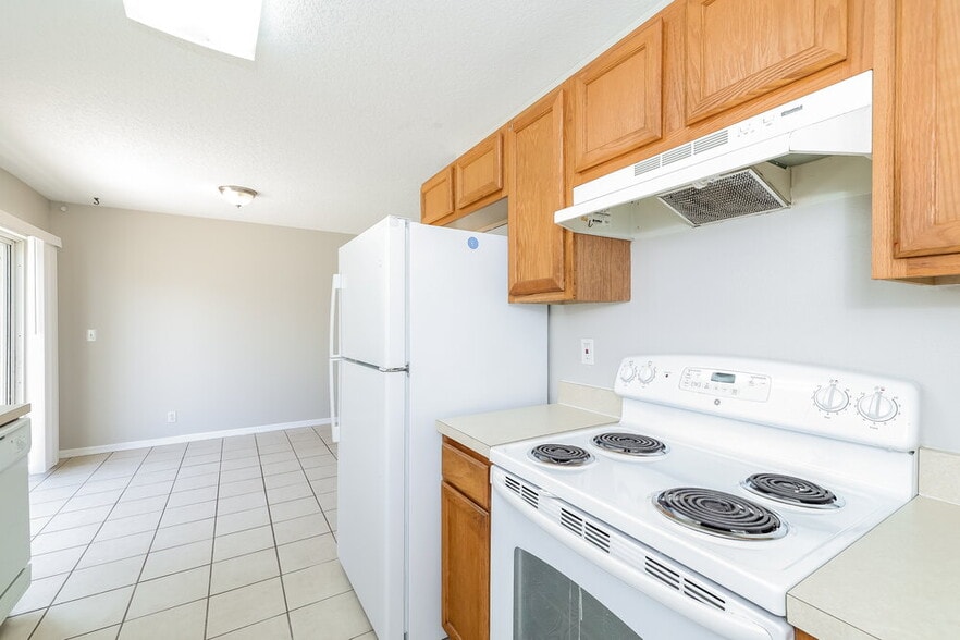 Building Photo - 5 Bay Ridge Loop