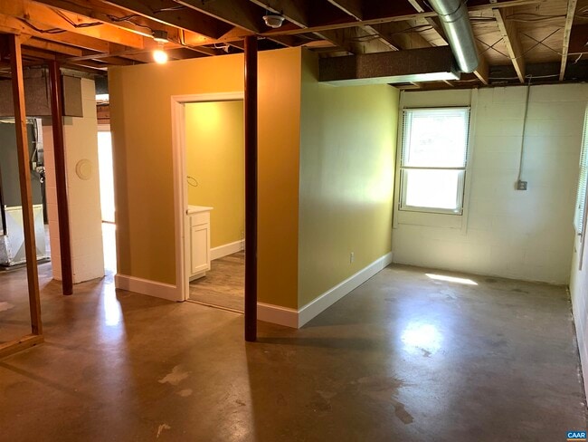 Building Photo - 17544 Mallorys Ford Rd