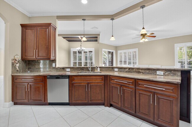 Building Photo - 6695 Conch Ct