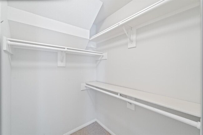 Building Photo - 13738 Sherburn Manor Dr