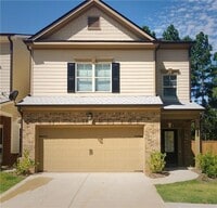 Building Photo - 256 Staley Dr