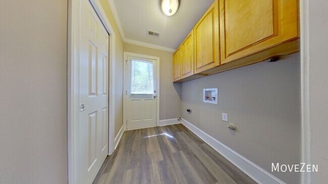 Building Photo - 8723 Houston Ridge Rd