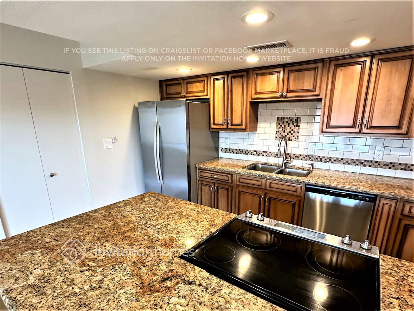 Building Photo - 3143 W Sahuaro Dr