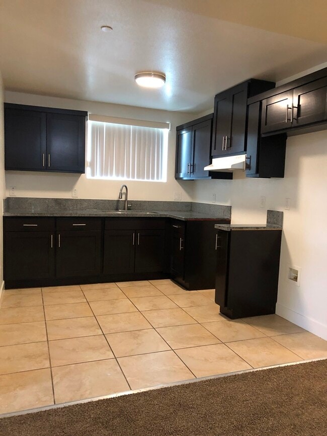 Building Photo - 347-349 E 107th St