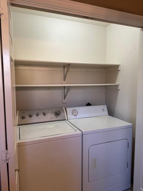 Building Photo - 2 Brittany Ln