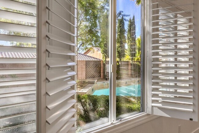 Building Photo - 10191 Refuge Ct