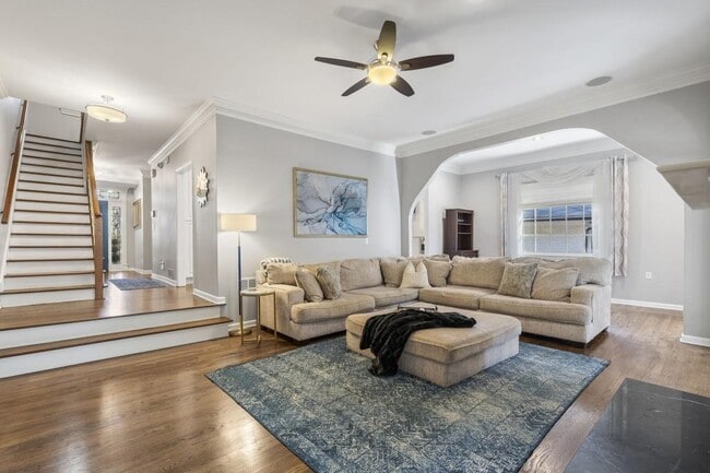 Building Photo - 97 Huntington Rd NE