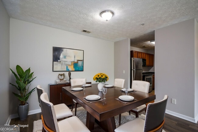 Building Photo - 4103 Fairington Club Dr