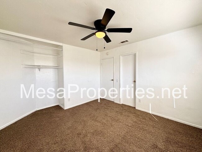 Building Photo - 16142 Orange St