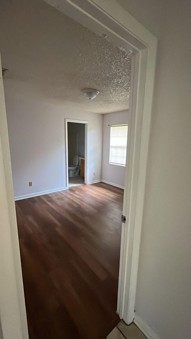 Building Photo - 3229-3231 Julia Ct