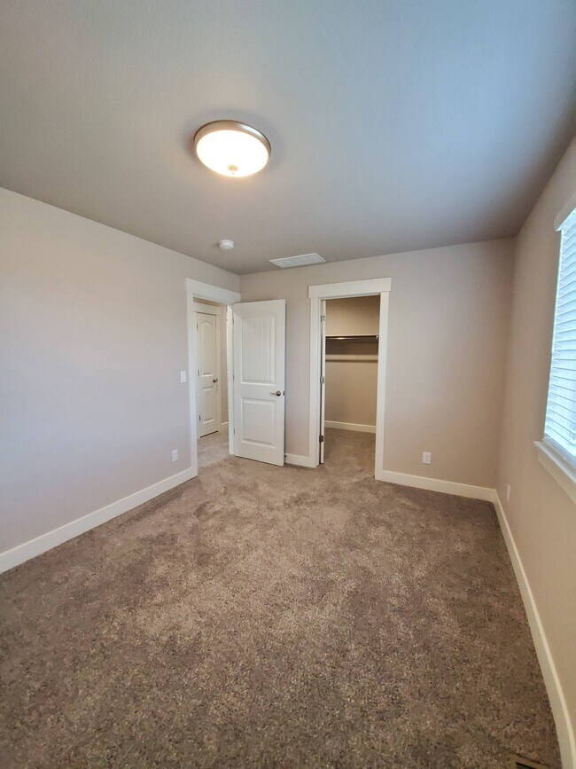 Building Photo - 1699 Westward Pl
