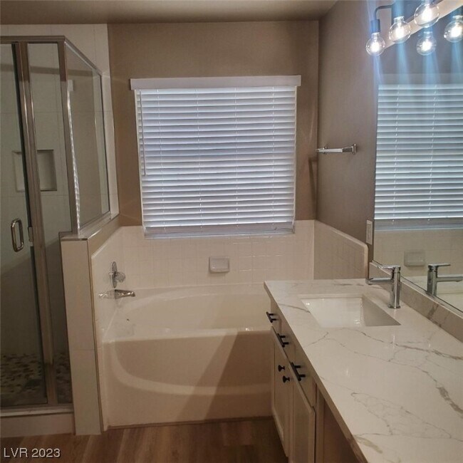 Building Photo - 5316 Rim View Ln