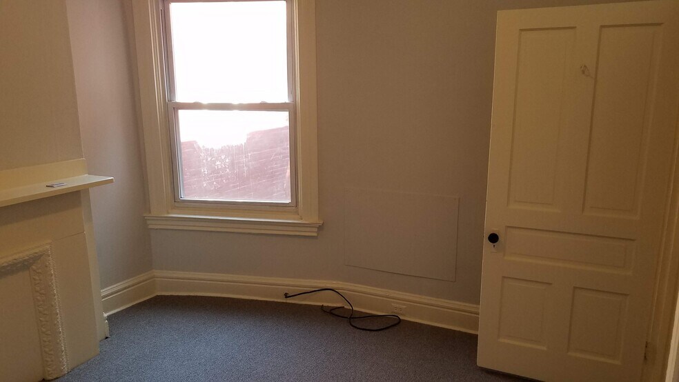 Bedroom 3 - 309 Lawn St