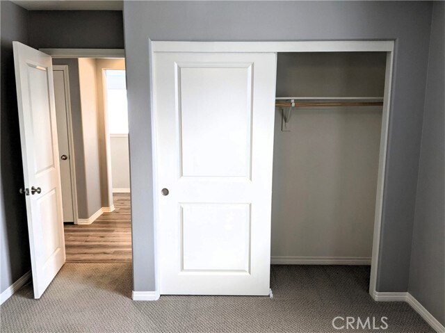 Building Photo - 6338 Creekstone Way