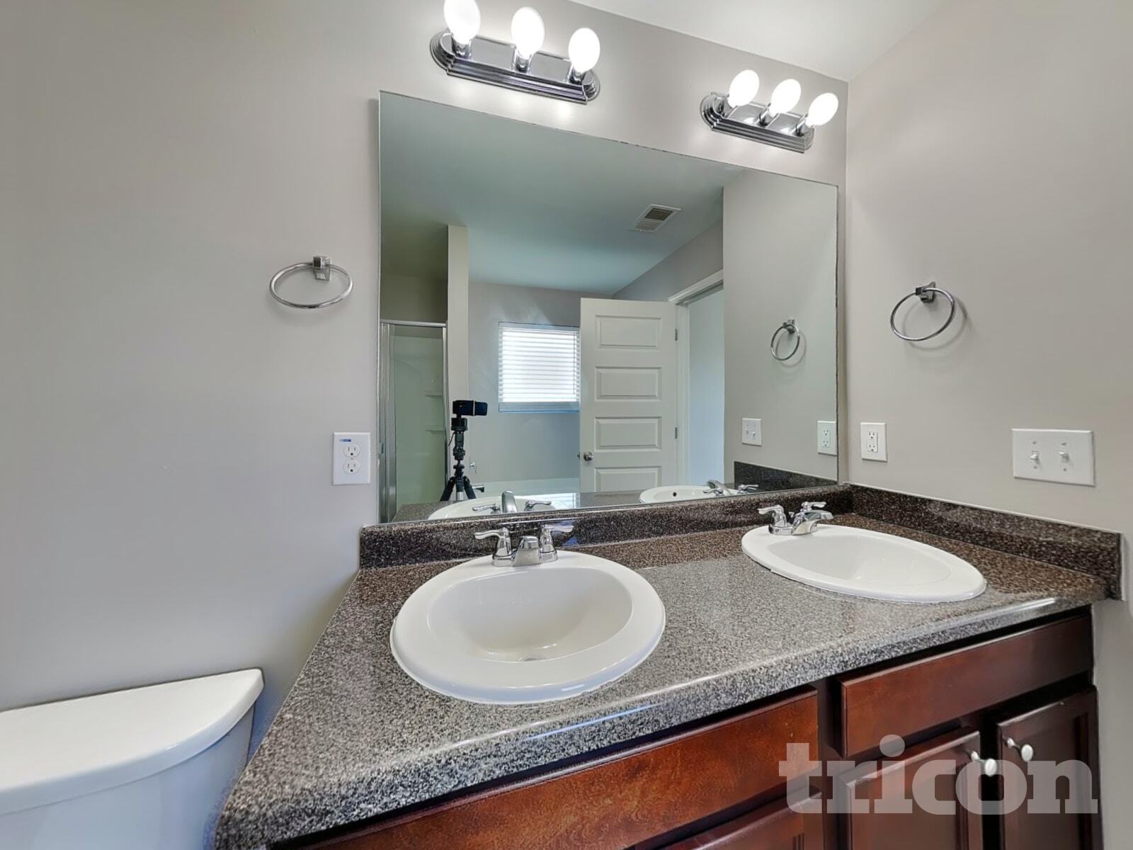 Building Photo - 143 Humphry Ct