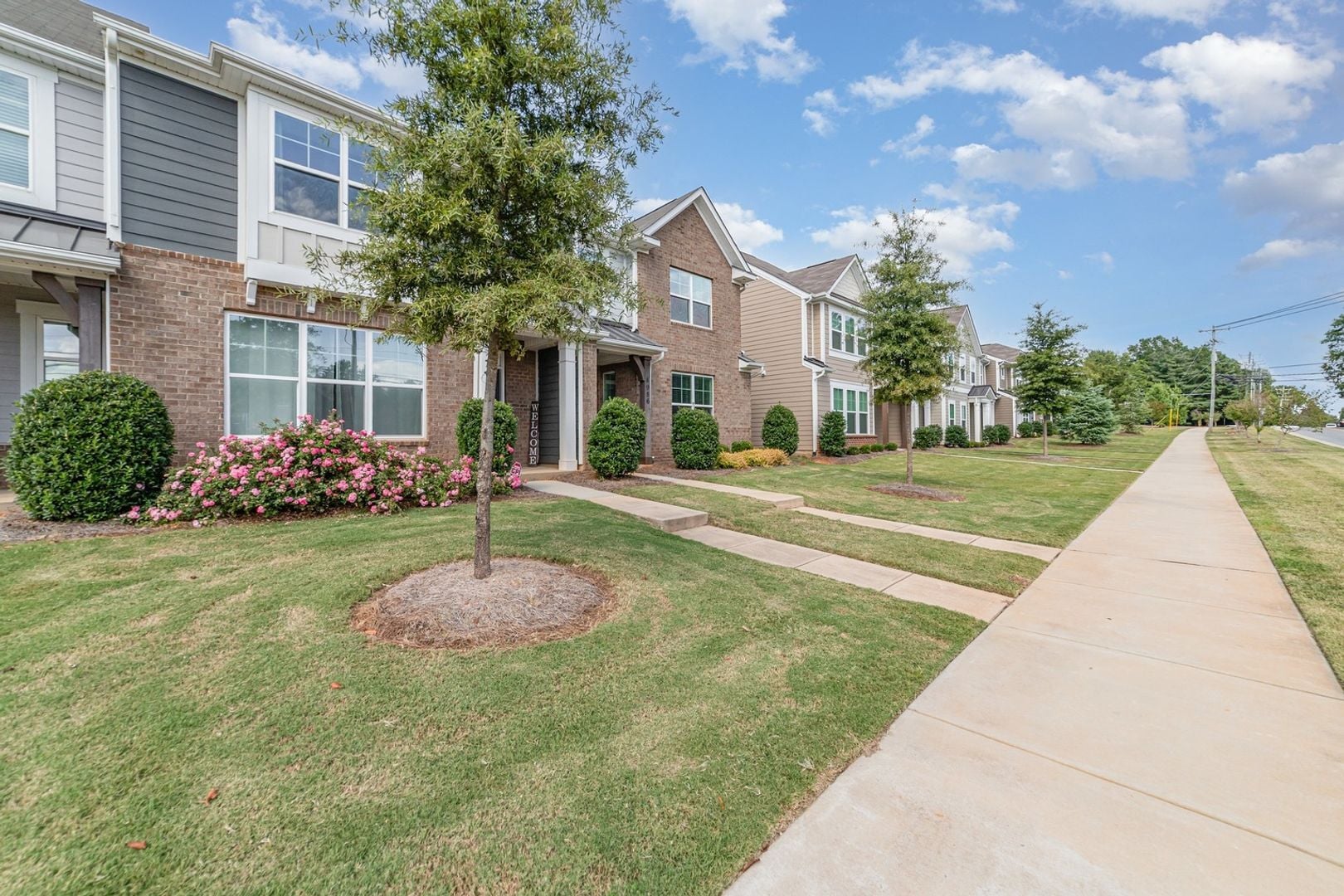 Building Photo - 4990 David Cox Rd