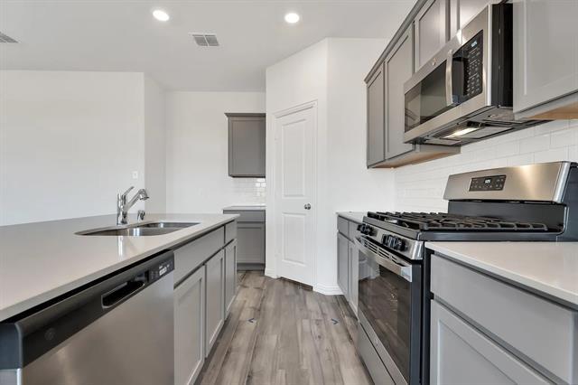 Building Photo - 524 Ranchito Pass