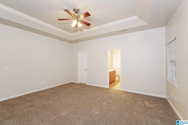 Building Photo - 140 Camellia Ln