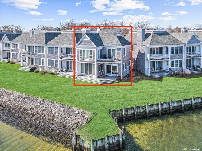 Building Photo - 40 Stirling Cove