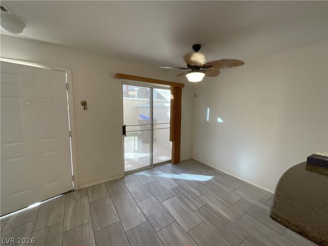 Building Photo - 509 Amber Sunset St