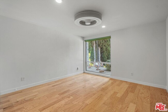 Building Photo - 4207 Michelangelo Ave