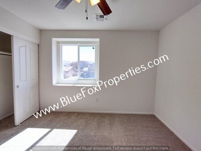 Building Photo - 432 R G Lee Pl