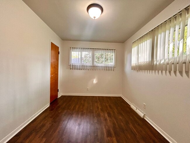 Building Photo - Three Bedroom Ranch in Northeast Grand Rapids