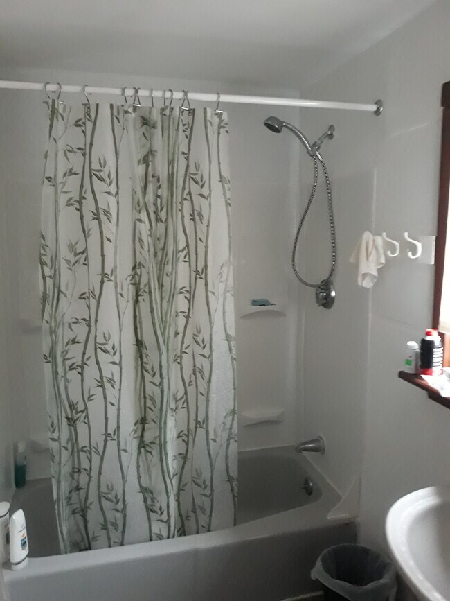 35 Overlook Rd 35 Overlook Rd Boston MA 02132 Apartment Finder