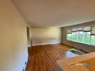 Building Photo - 533 Quinnipiac Ave