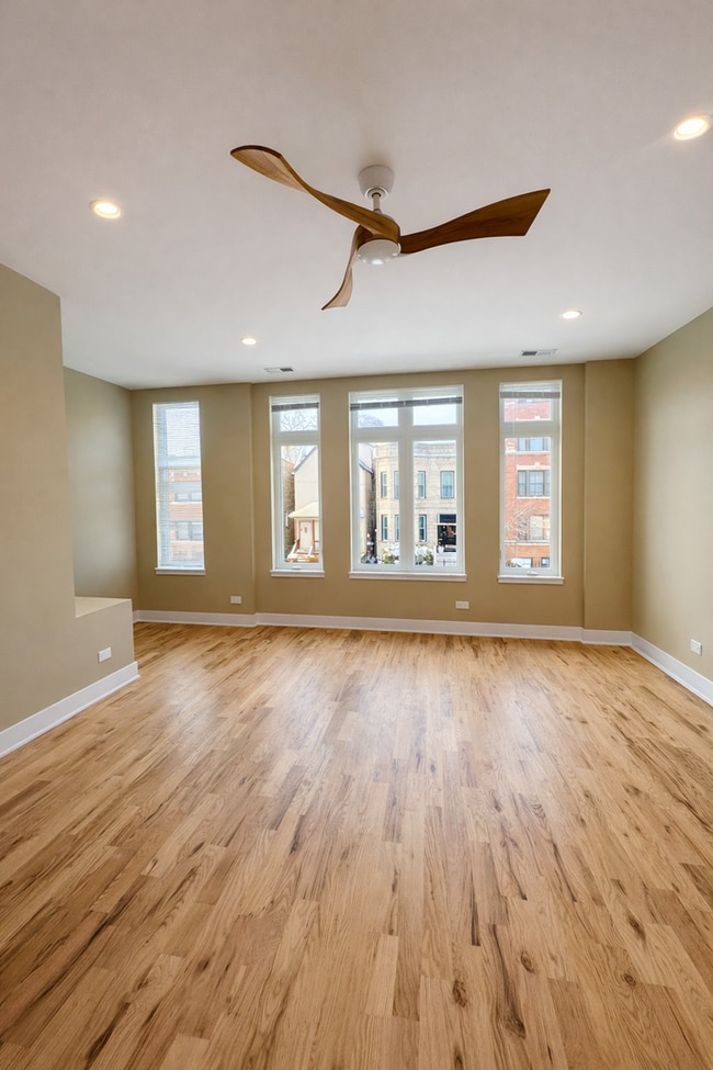 Building Photo - 4231 S Champlain Ave