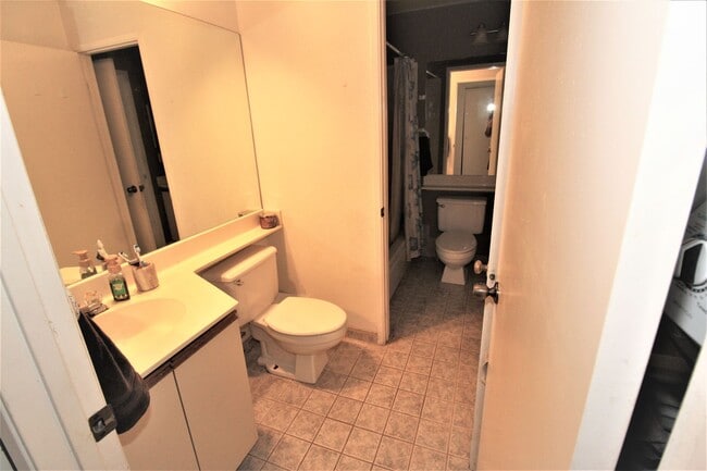 Building Photo - KIHEI VILLAGE UPPER LEVEL 2 BED / 1.5 BATH UNFURNISHED CONDO W/2 PARKING SPACES