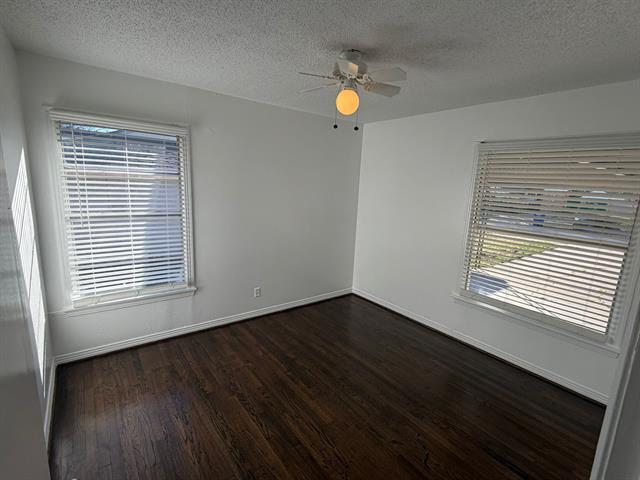 Building Photo - 11122 Stallcup Dr