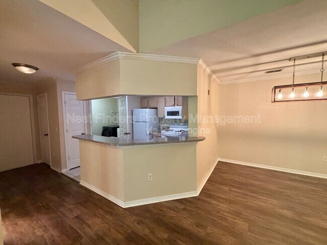 Building Photo - 7800 Point Meadows Dr