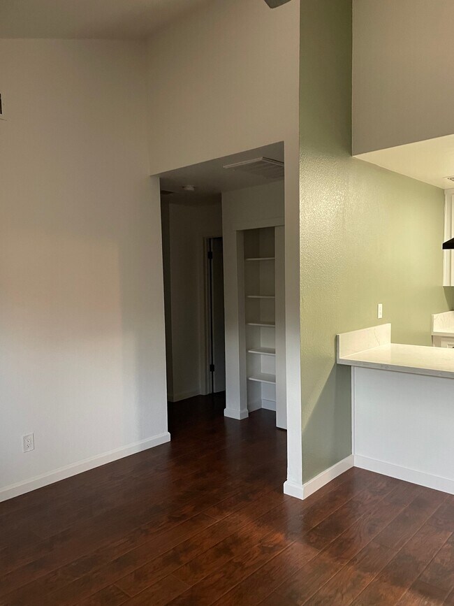 Building Photo - 8765 Brigham Way