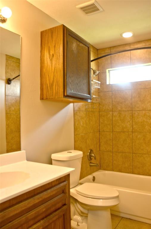 Building Photo - 23750 Horseshoe Bend